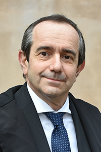 L'Avvocato Giovanni Porzio.