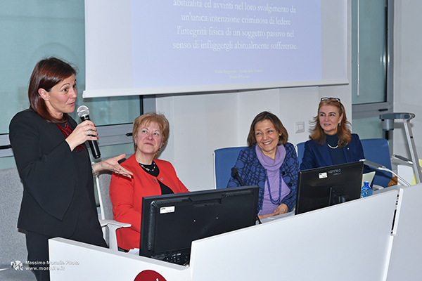 Convegno. Violenza familiare: aspetti pratico - operativi, civili e penali (Foto: Massimo Mormile).