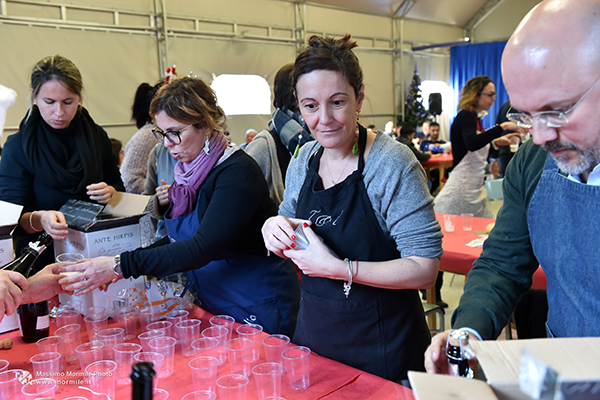 Pranzo alla Casa Circondariale di Novara (Foto: Massimo Mormile).